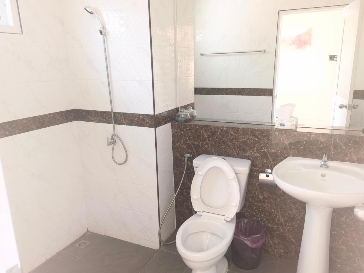Yyk Holiday Rooms Ban Khlong Krang Kültér fotó